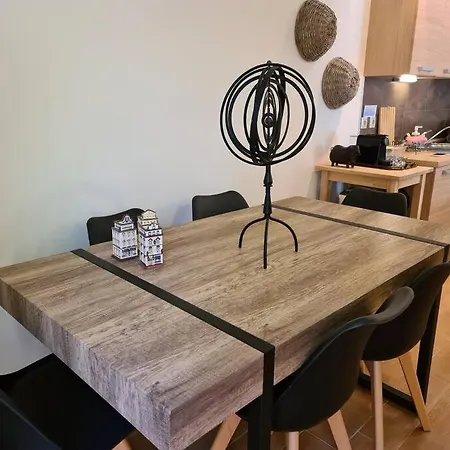 Appartement Aelia Luxury With Private Entrance *