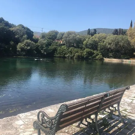 Aelia Luxury With Private Entrance * Karavomylos